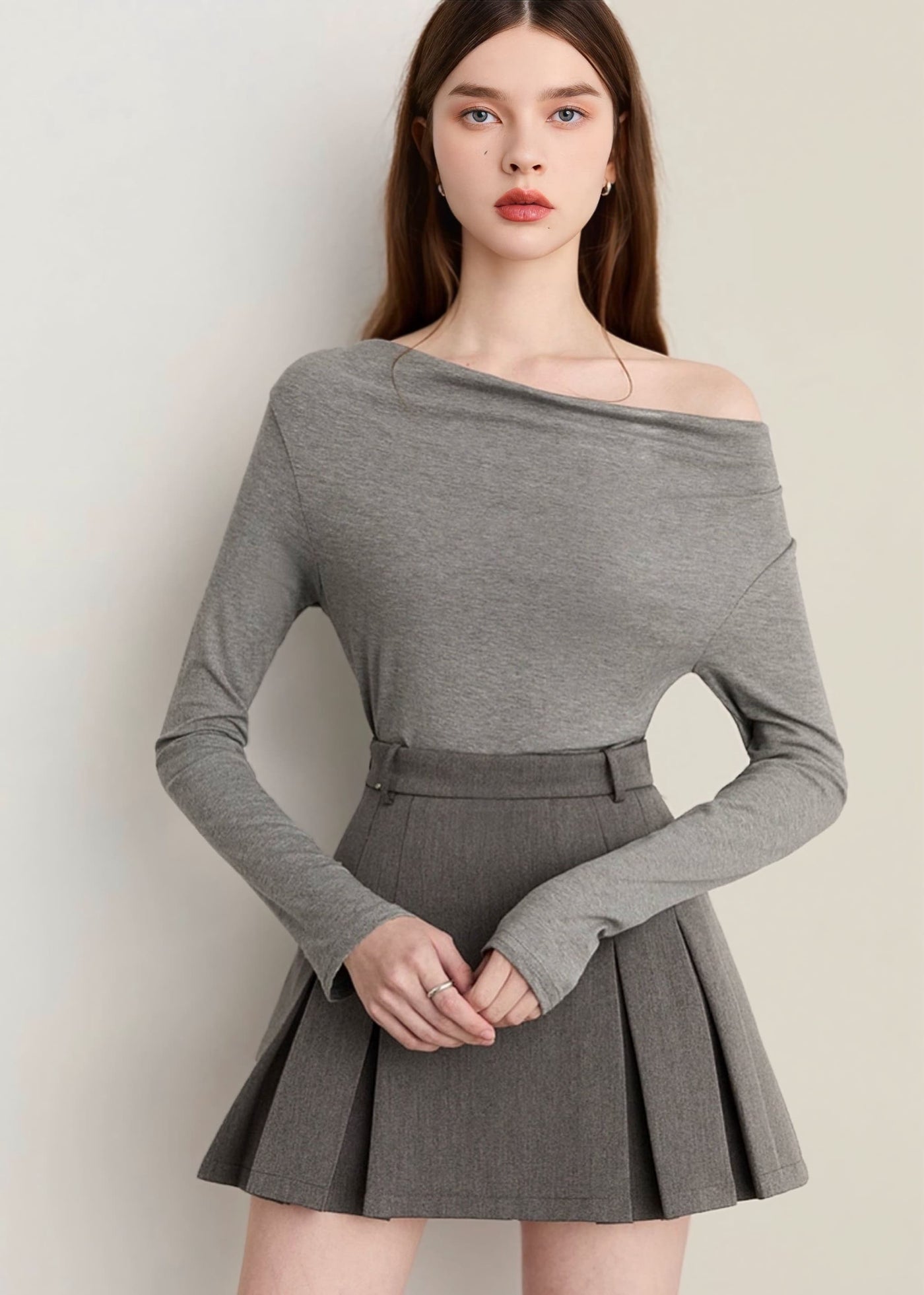 タックプリーツミニスカート