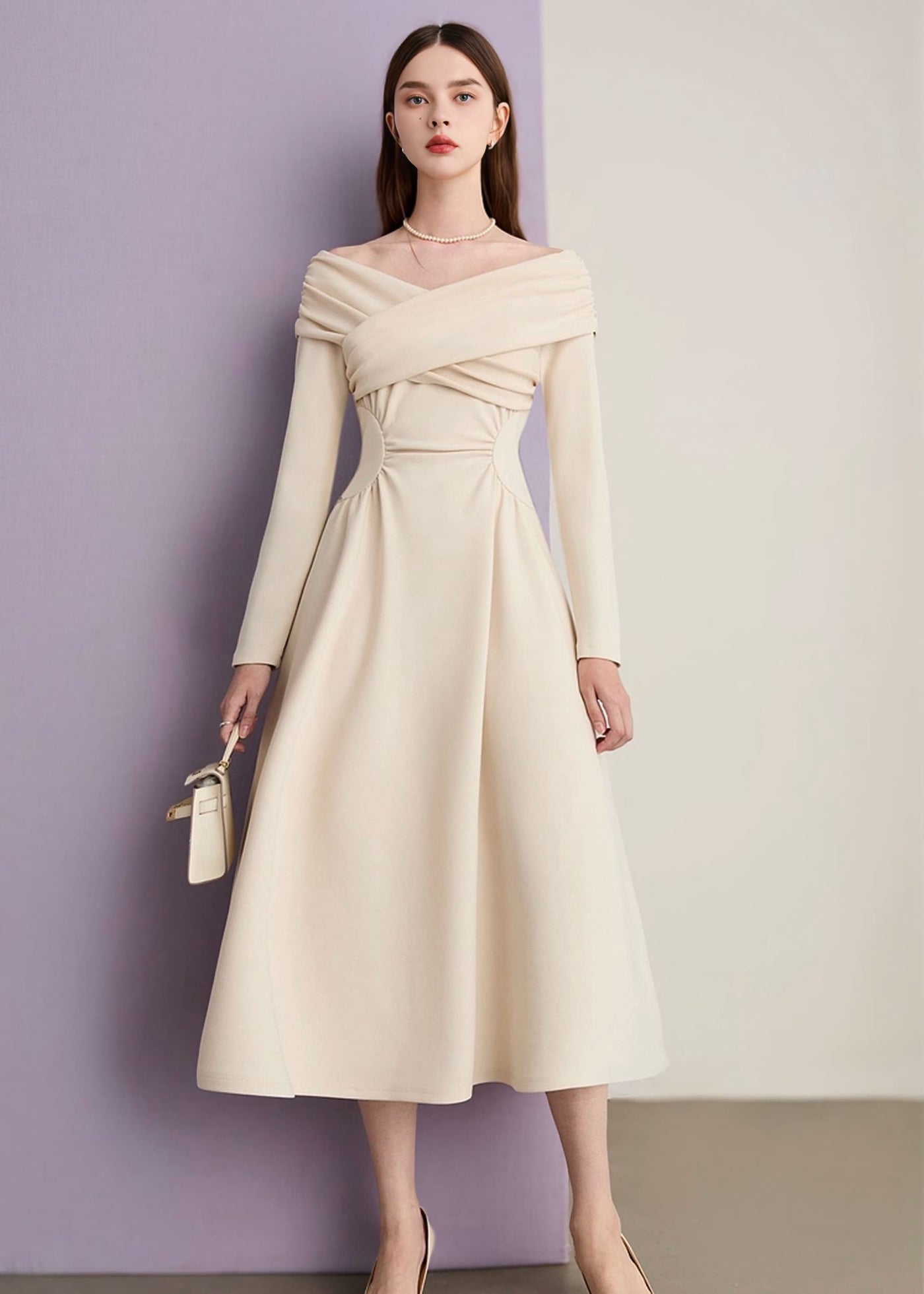 オフショルダーフィットフレアドレス