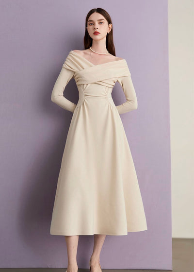 オフショルダーフィットフレアドレス