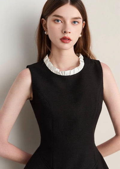 スタンドフリルカラーミニドレス