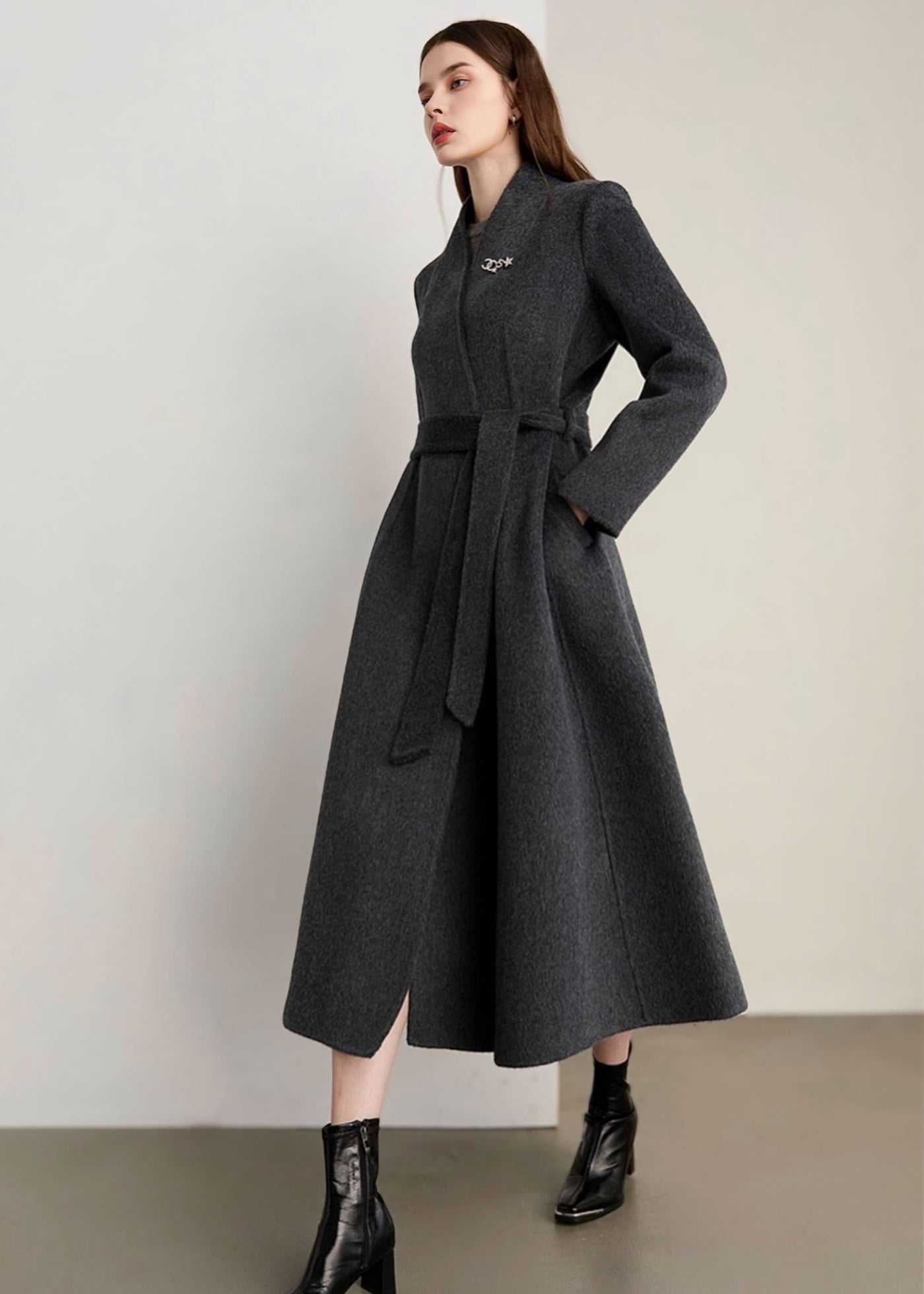 Aラインフレアノーカラーウールロングコート