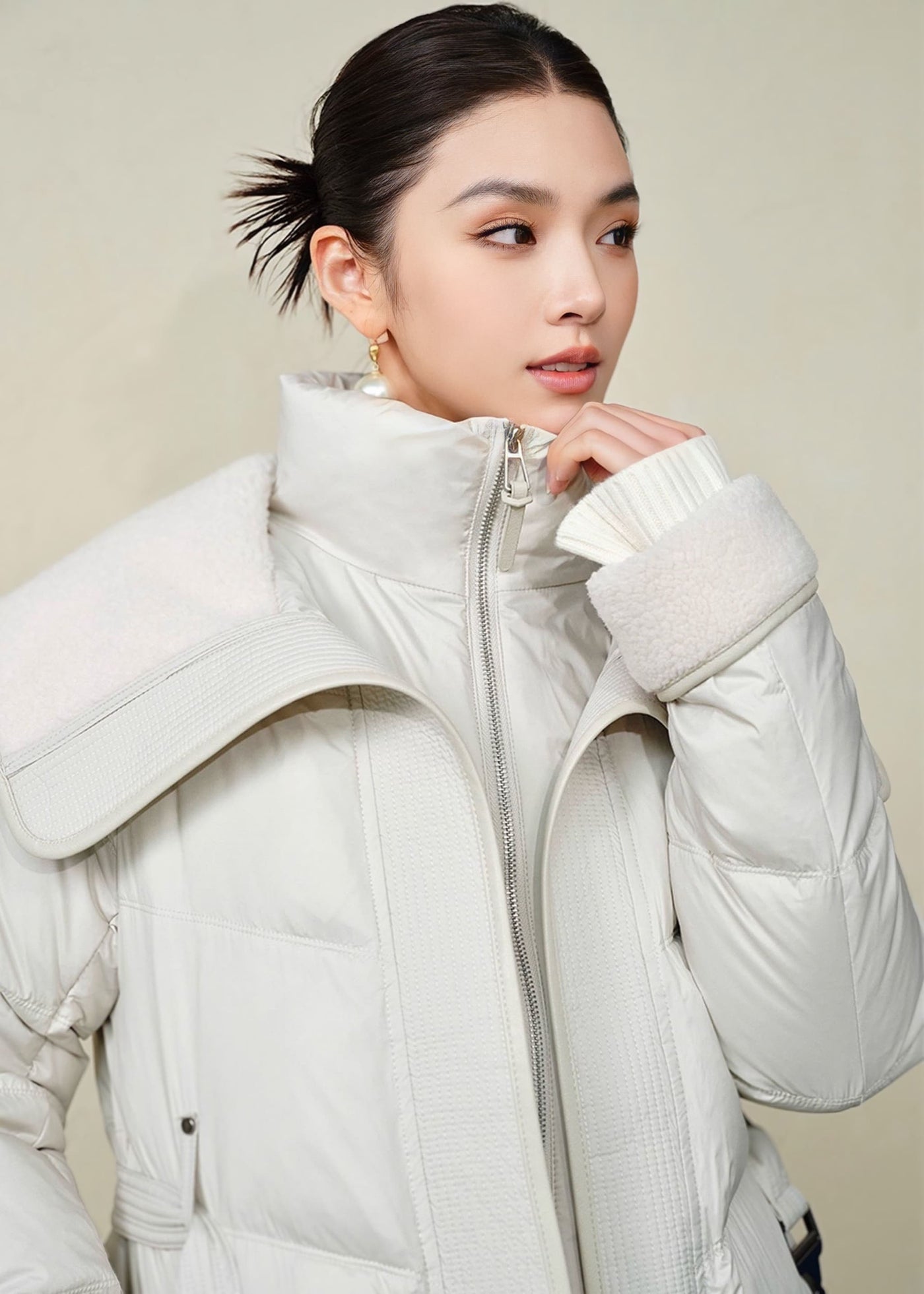 ビッグラペルダウンジャケット