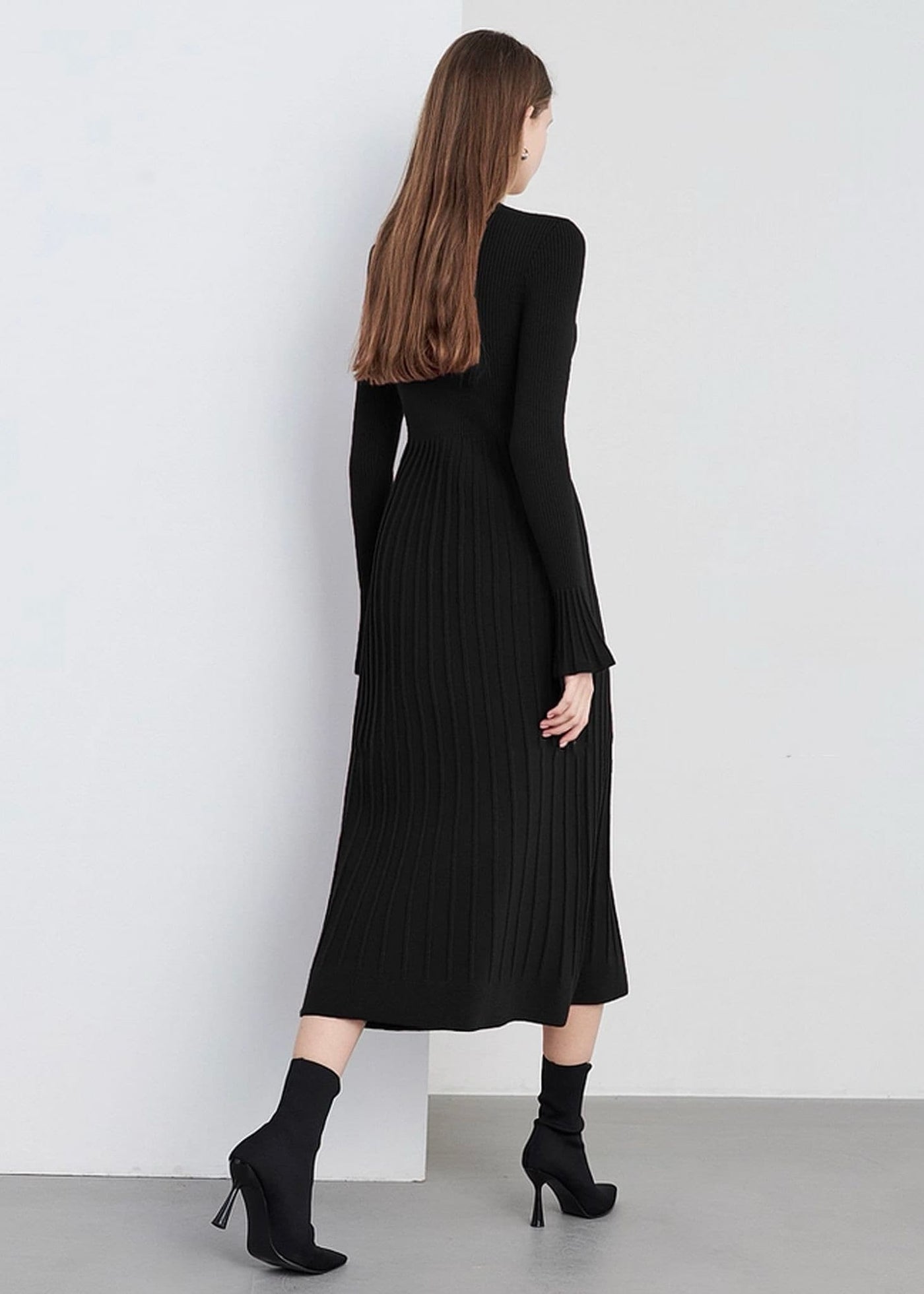 リブニットロングワンピ